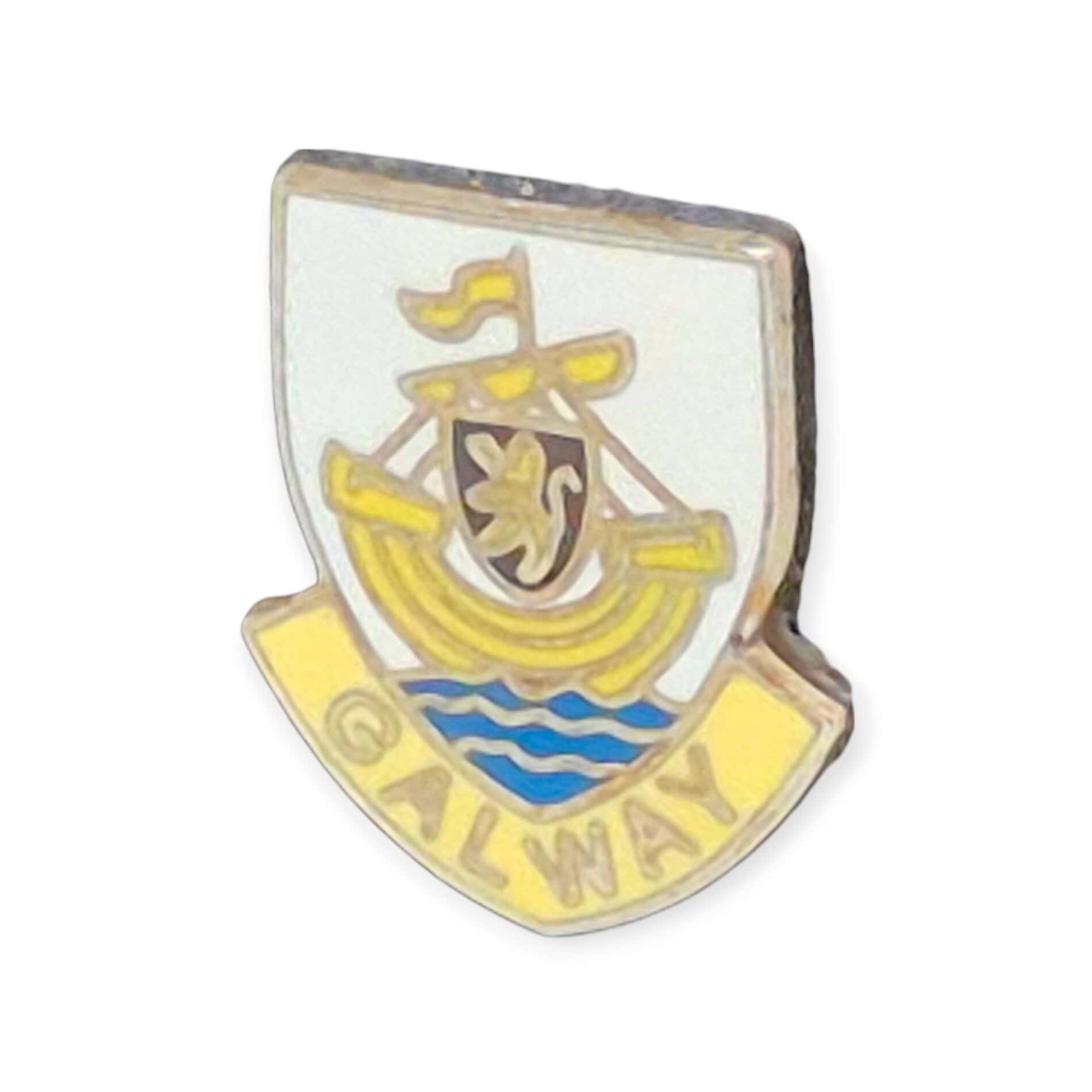 Galway Crest Leather Hip Flask – 6oz Stainless Steel - Irish Bar/Guinness - Image 1