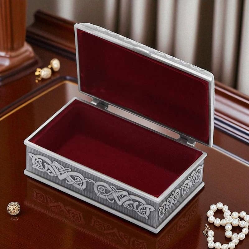 Medium Claddagh Jewellery Box – Mullingar Pewter - Irish Gifts - Image 1