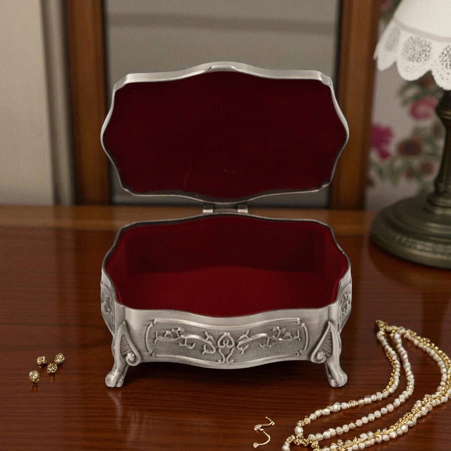 Claw Feet Claddagh Jewellery Box – Mullingar Pewter - Irish Gifts - Image 1
