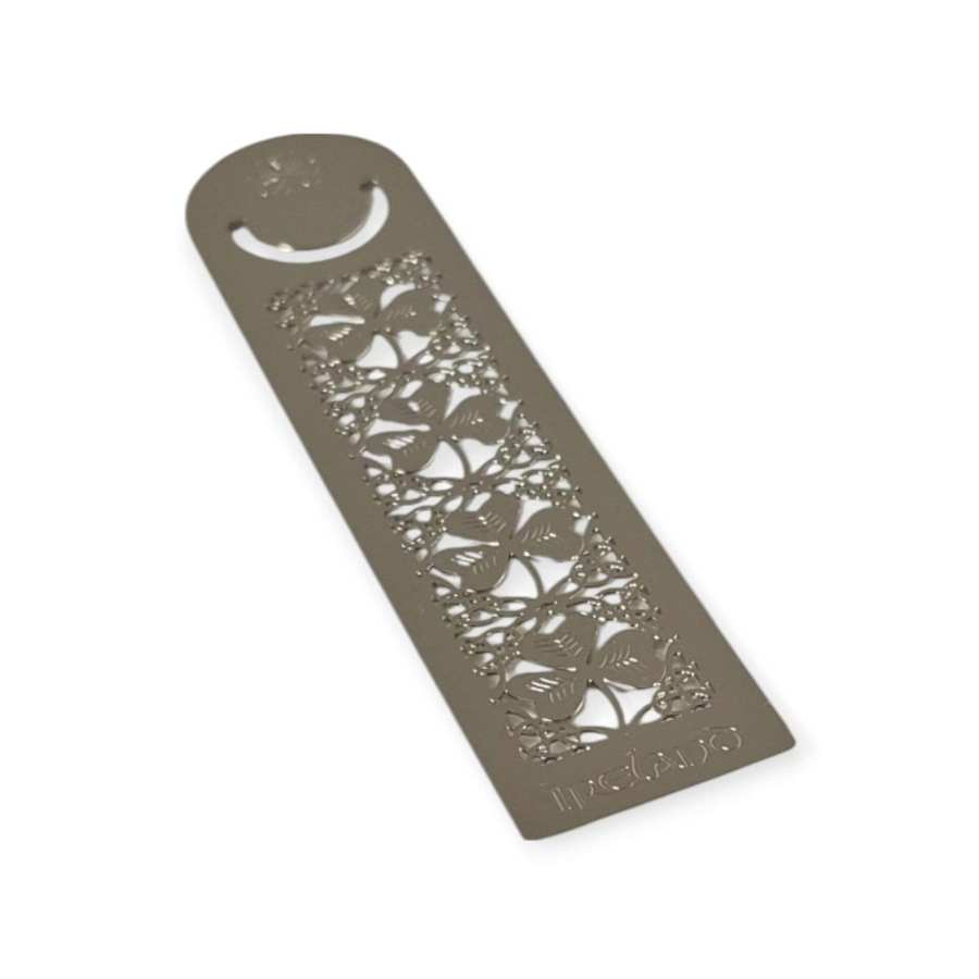 Irish Metal Bookmark with a Shamrock Design - Irish Gifts - Image 1