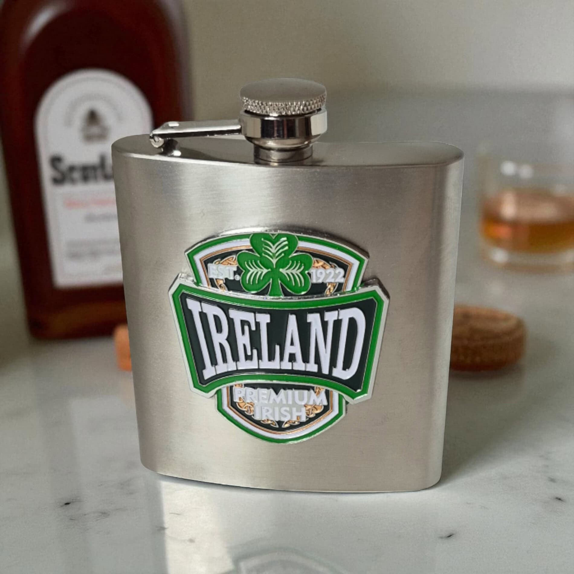 Ireland Shamrock Whiskey Flask – Stainless Steel - Irish Bar/Guinness