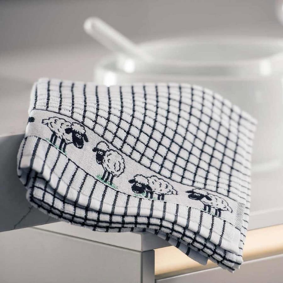 Poli-Dri Jacquard Tea Towel – Black & White Sheep by Samuel Lamont - Decorative Bar Stuff - Image 3